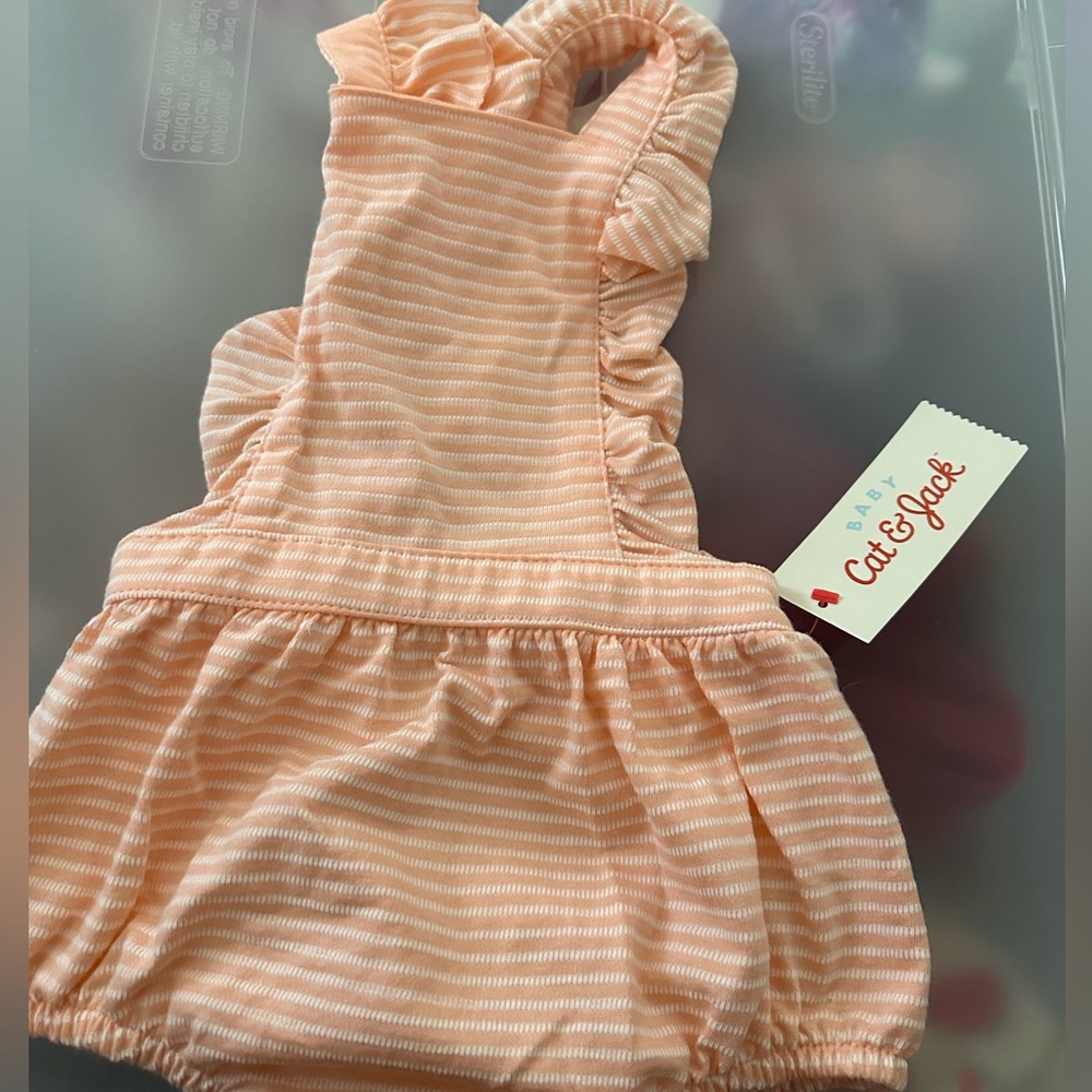 ⭐️NWT⭐️ Summer Onesie!